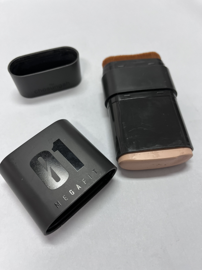 chosungahTM 美加纤体粉底液 [SPF50+/PA++++] [00 瓷肌] common.review image