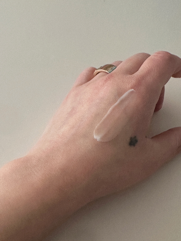 스타라이크 (starlike.) 리뉴 플럼핑 세럼 review image