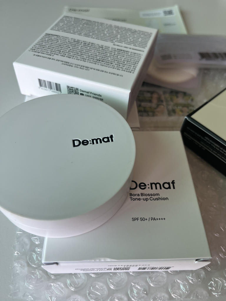 디마프 (De:maf) 보라 블라썸 톤업 쿠션 [SPF50+/PA++++] review image