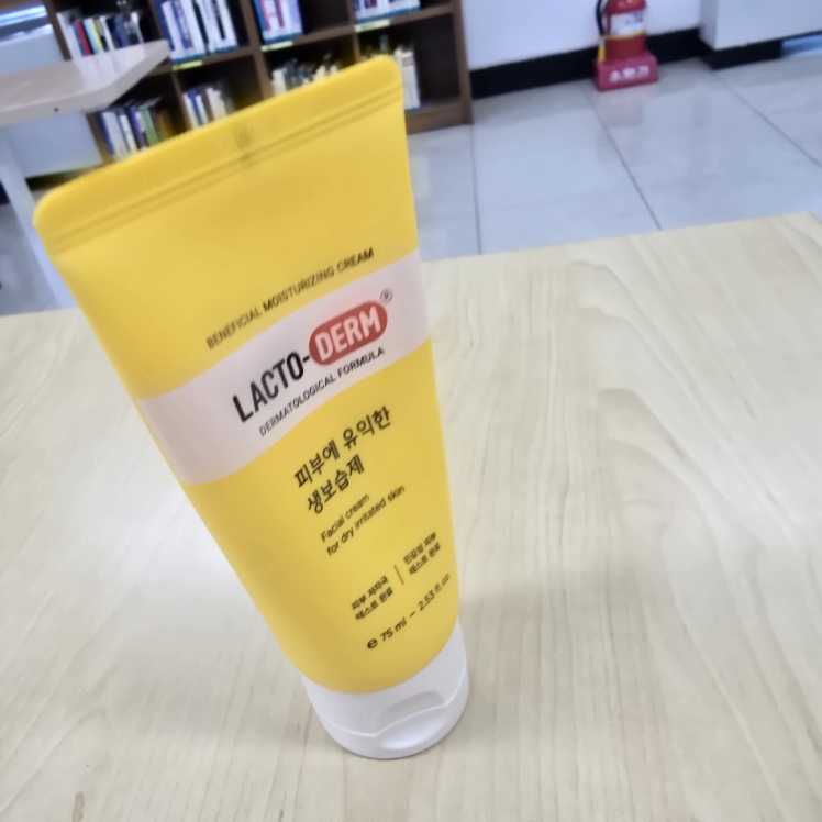 락토덤 (LACTO-DERM) 피부에 유익한 생보습제 review image