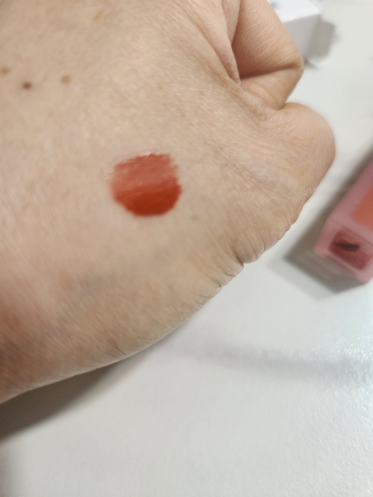Real user review photo of Dew Tint [05 Hipjiro]