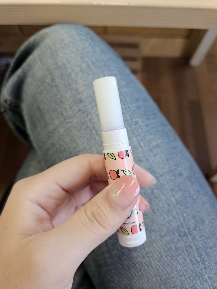 멘소래담 (MENTHOLATUM) KKKIM 콜라보 립아이스 립밤 [그레이프프루트티] review image