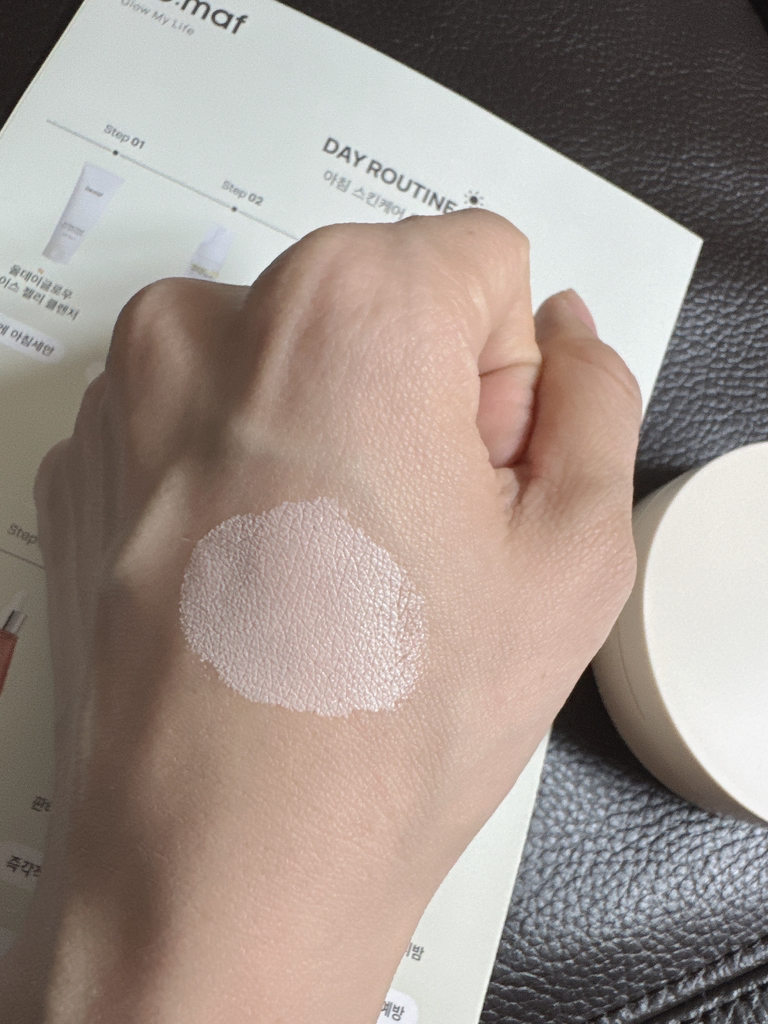 디마프 (De:maf) 글로우 스킨핏 쿠션 [SPF40/PA++] [17호] review image