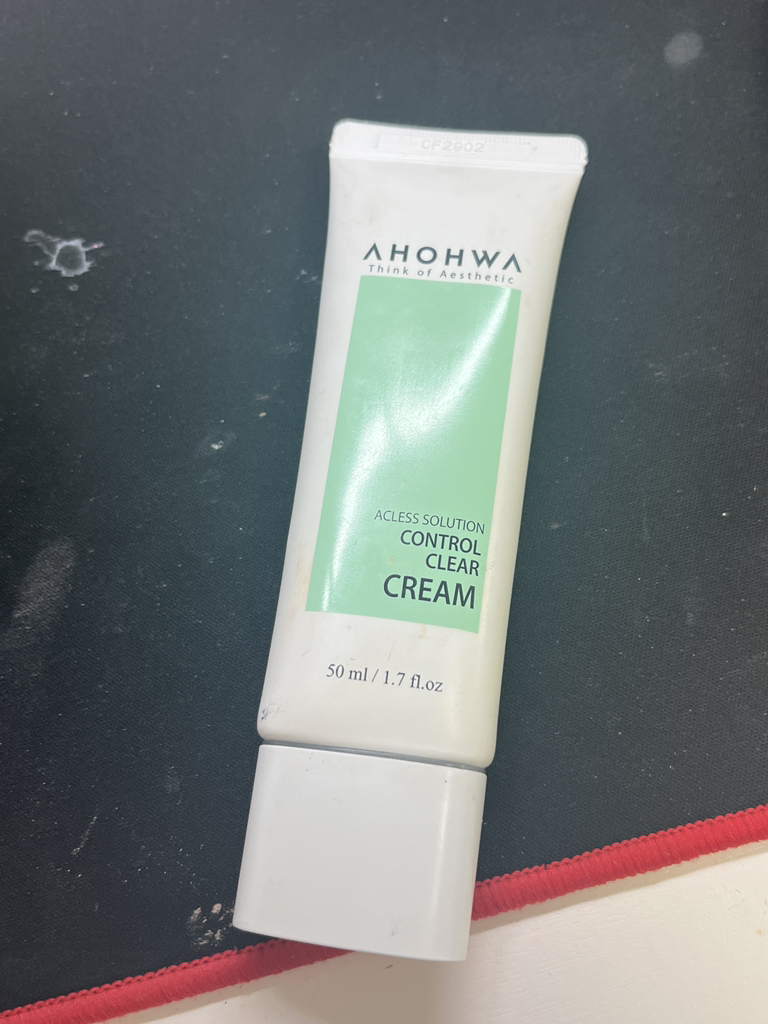 아오와 (AHOHWA) 컨트롤 클리어 크림 review image