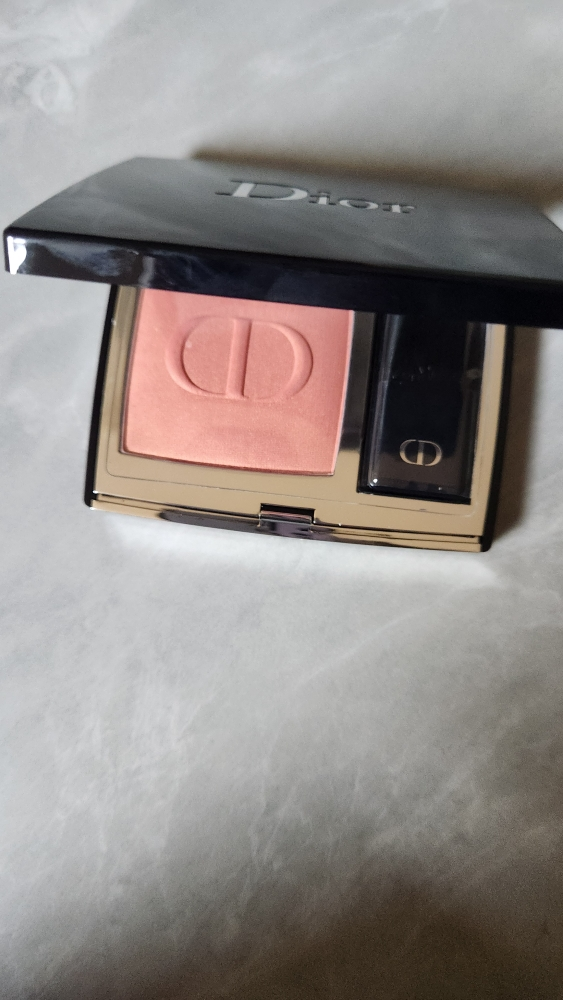 Rose Montaigne Dior Rayonnante Blush Dior Rose Montaigne Blush