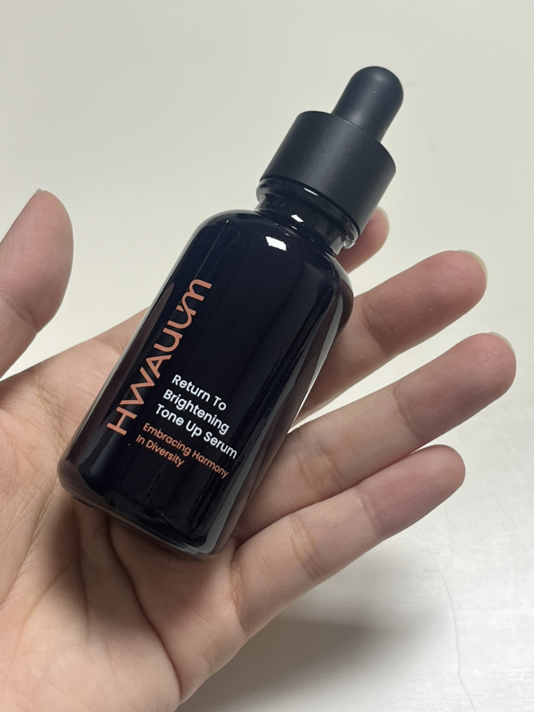 回归亮白提亮精华的真实用户使用照片