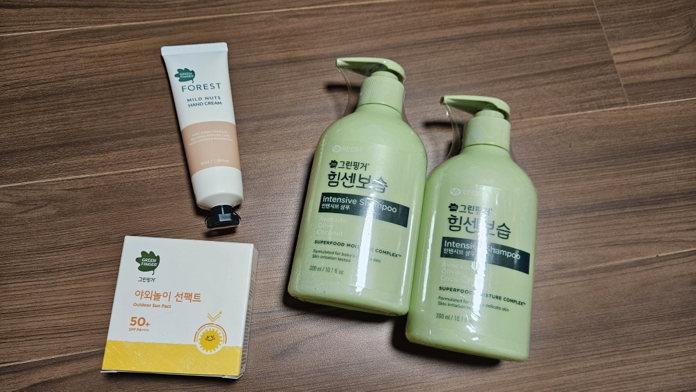 GREENFINGER 强力保湿强效洗发露 common.review image
