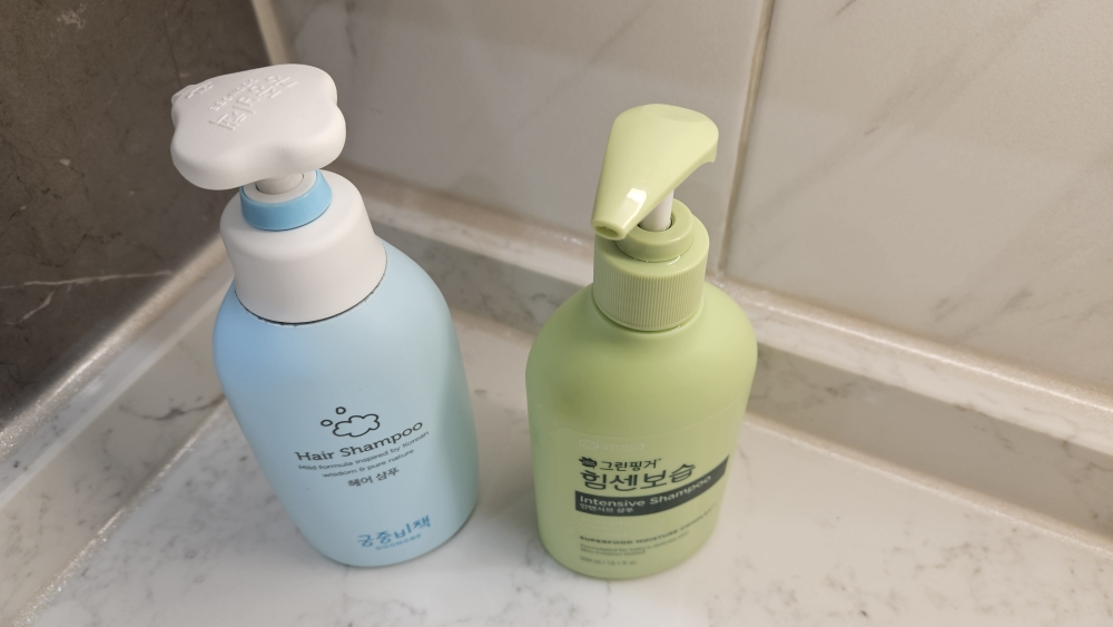GREENFINGER 强力保湿强效洗发露 common.review image