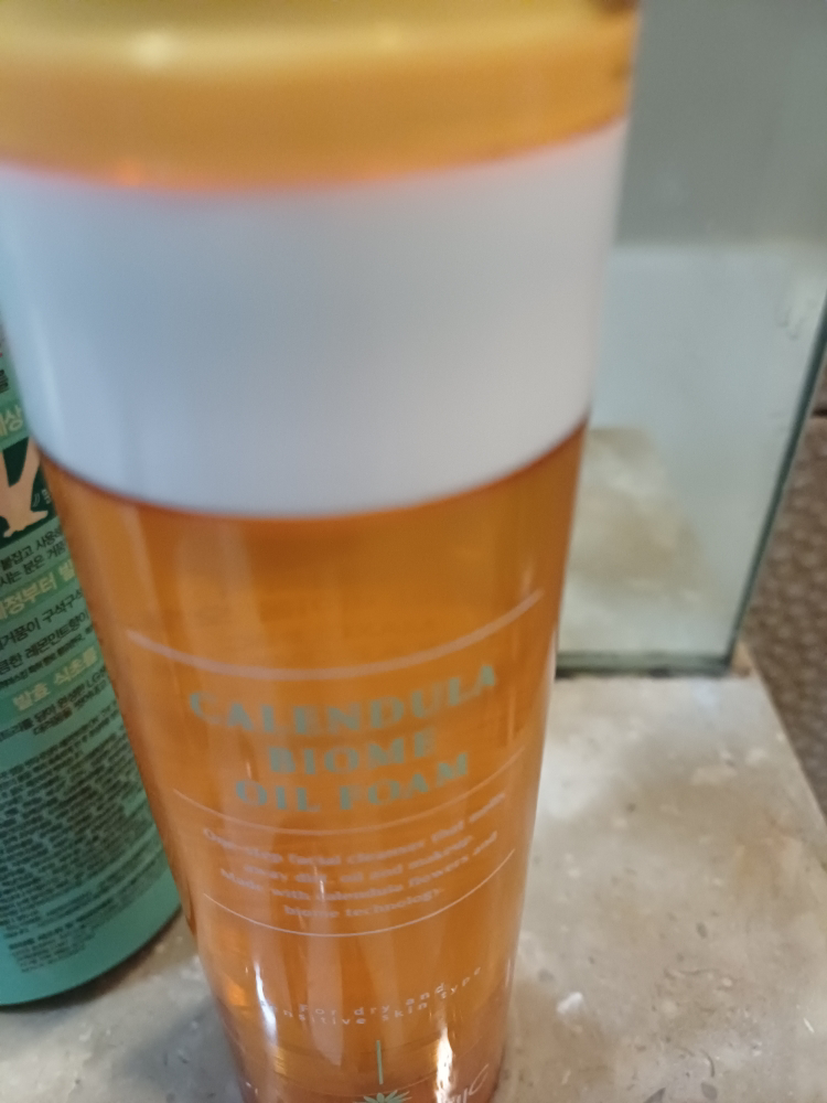 맥스클리닉 (MAXCLINIC) 카렌듈라 바이옴 오일폼 review image