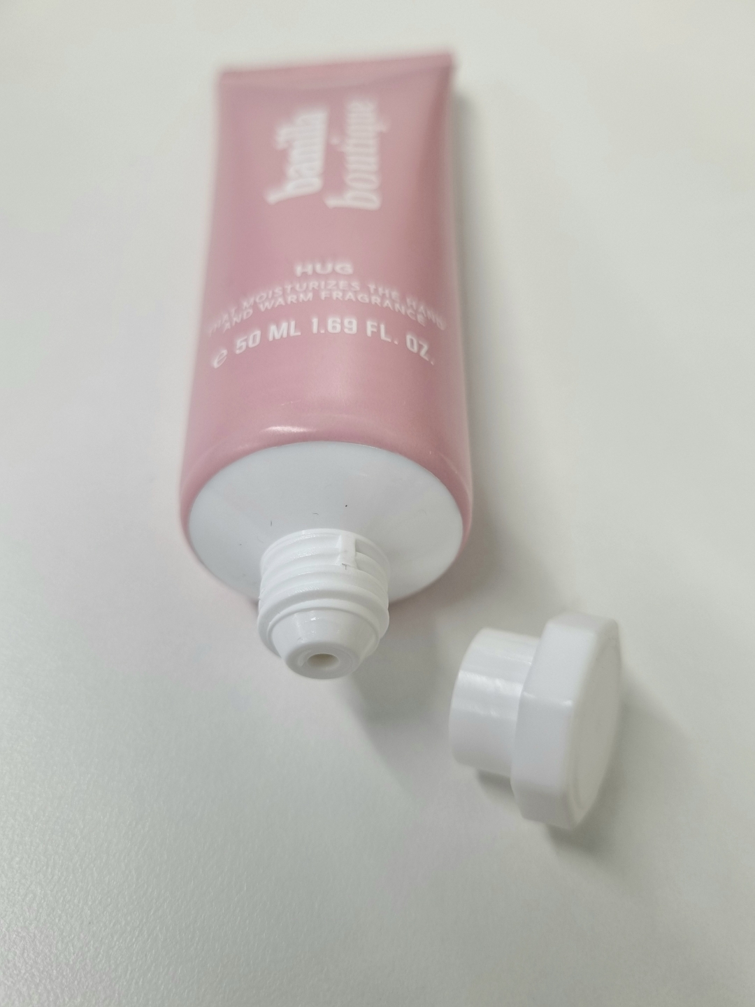 바닐라부티크 (banillaboutique) 퍼퓸 핸드크림 [허그] review image