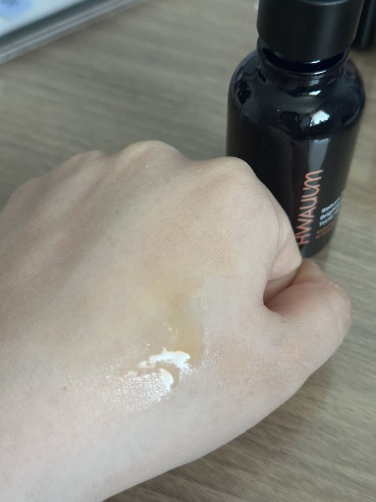 화음 (HWAUUM) 리턴 투 브라이트닝 톤업 세럼 review image
