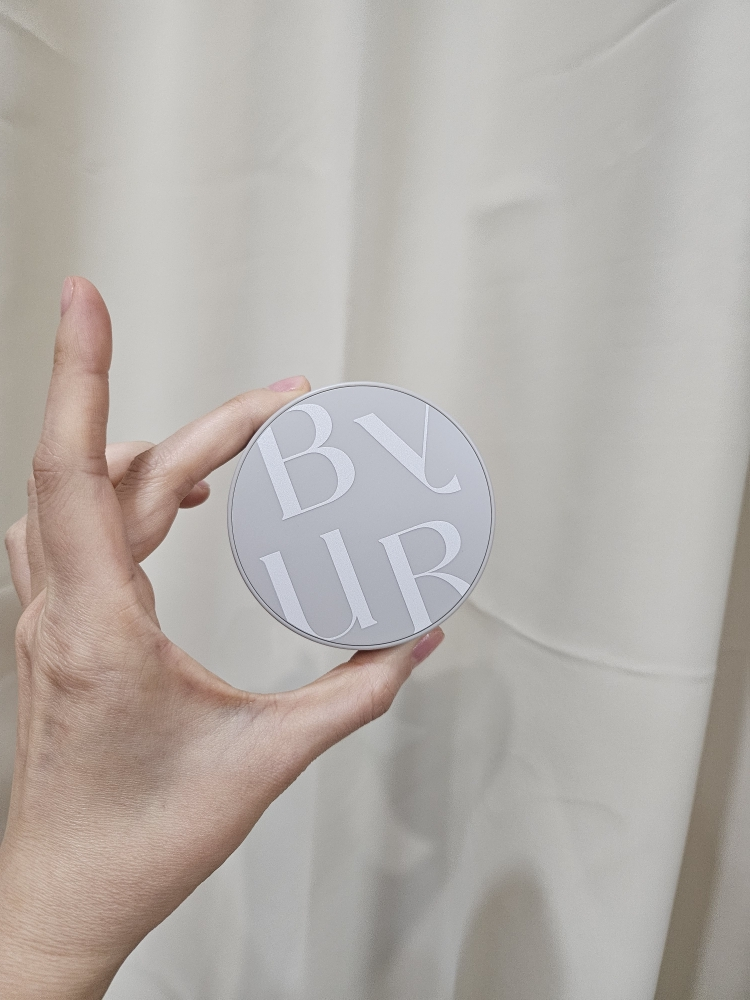 바이유어 (BYUR) 세럼핏 풀커버 매트쿠션 [SPF40/PA++] [23호 샌드] review image