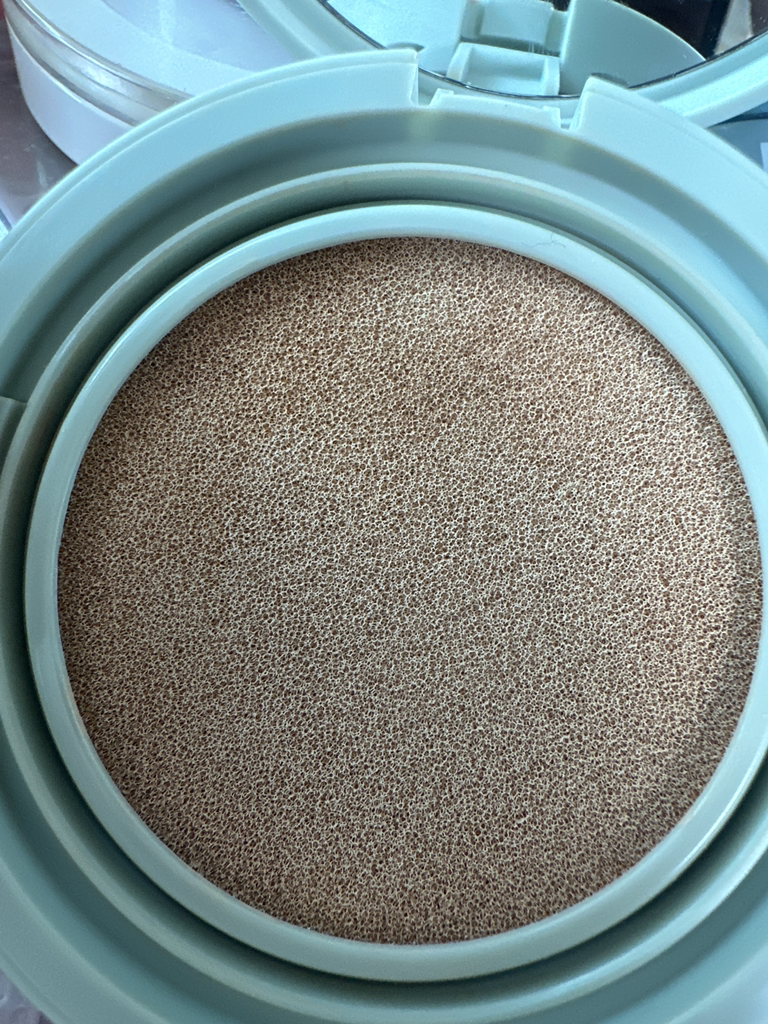密集遮瑕气垫 [SPF40/PA++] [23NW 中等米色]的真实用户使用照片