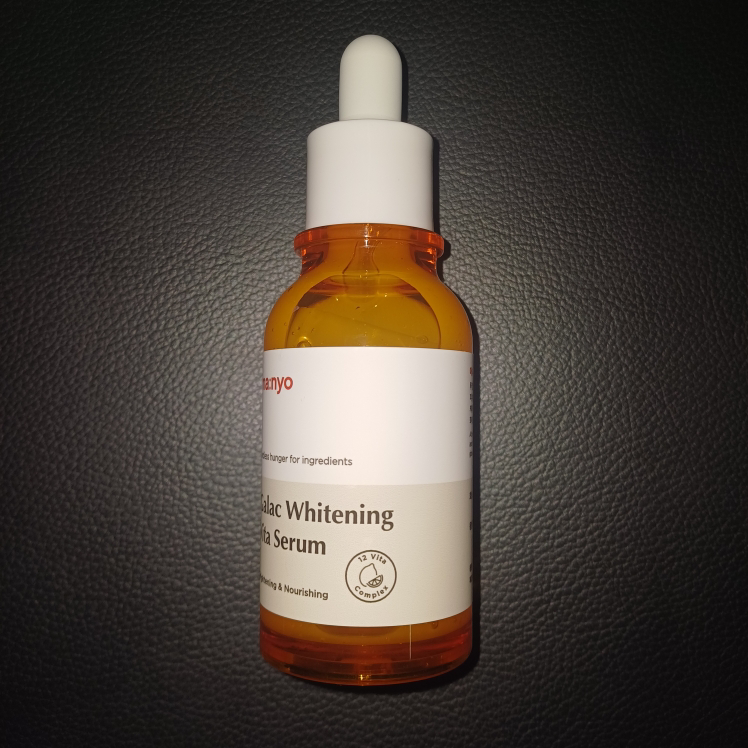 manyo Galac Whitening Vita Serum review image