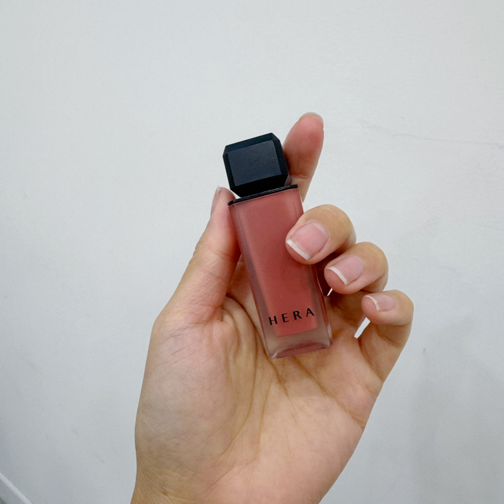 헤라 (HERA) 센슈얼 파우더 매트 리퀴드 [435호 팜파스] review image
