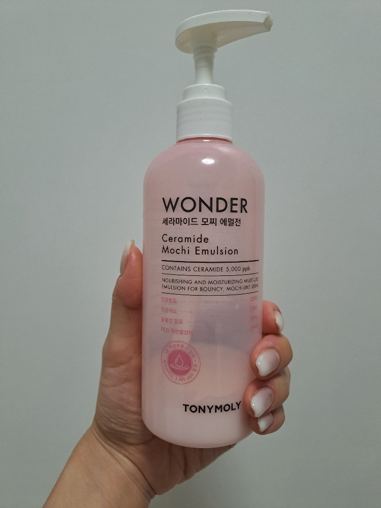 토니모리 (TONYMOLY) 원더 세라마이드 모찌 에멀전 review image