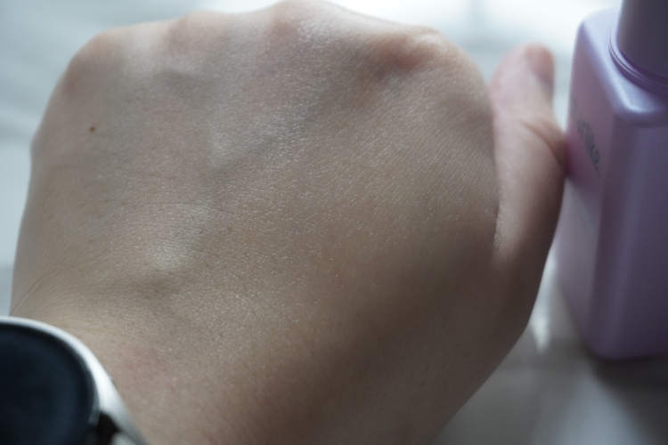 스타라이크 (starlike.) 리뉴 플럼핑 세럼 review image