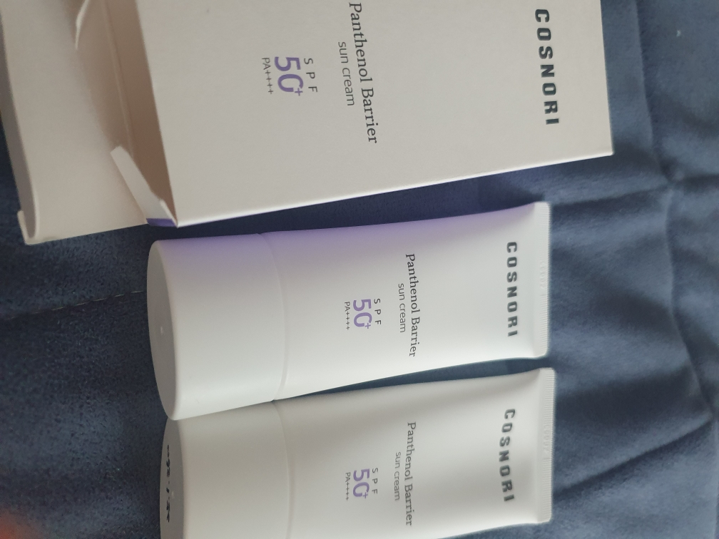 泛醇温和防晒霜 [SPF50+/PA++++]的真实用户使用照片