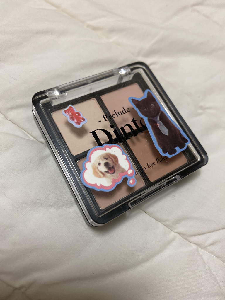 怀旧眼影盘 [71 Little Olcott]的真实用户使用照片