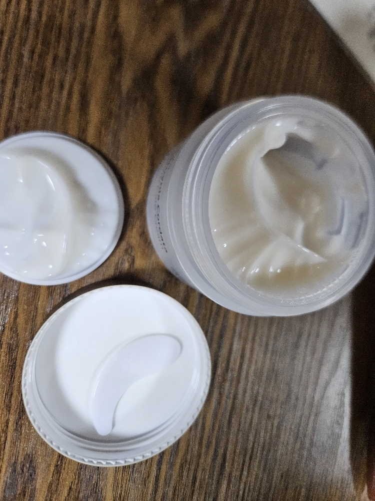 益母草保湿护理霜的真实用户使用照片
