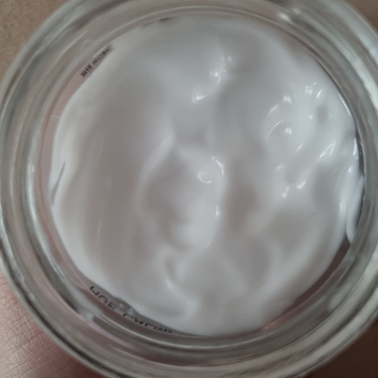 保湿屏障乳霜的真实用户使用照片
