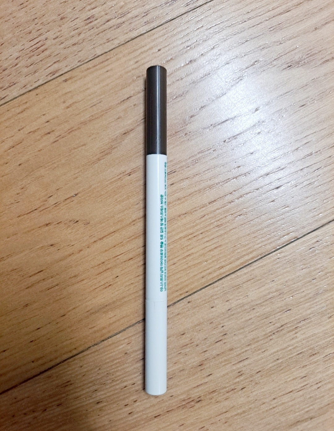 扁平眉笔 [5 深夜浓缩咖啡棕]的真实用户使用照片