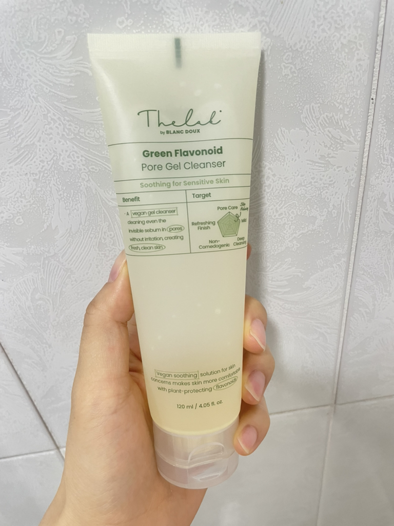 绿色类黄酮毛孔洁面凝胶的真实用户使用照片