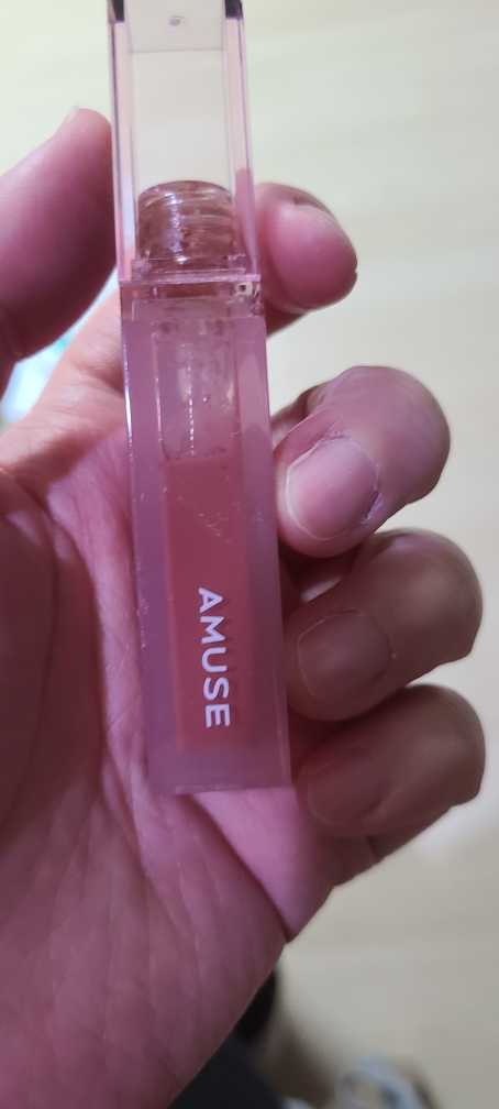 柔润唇彩 [04 胡萝卜]的真实用户使用照片