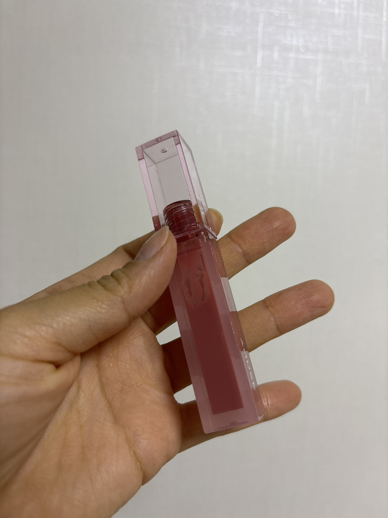 柔润唇彩 [04 胡萝卜]的真实用户使用照片