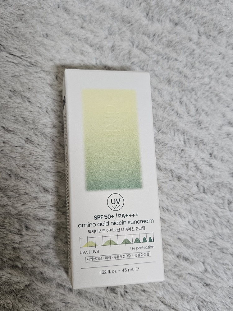 氨基酸维生素C防晒霜 [SPF50+/PA++++]的真实用户使用照片