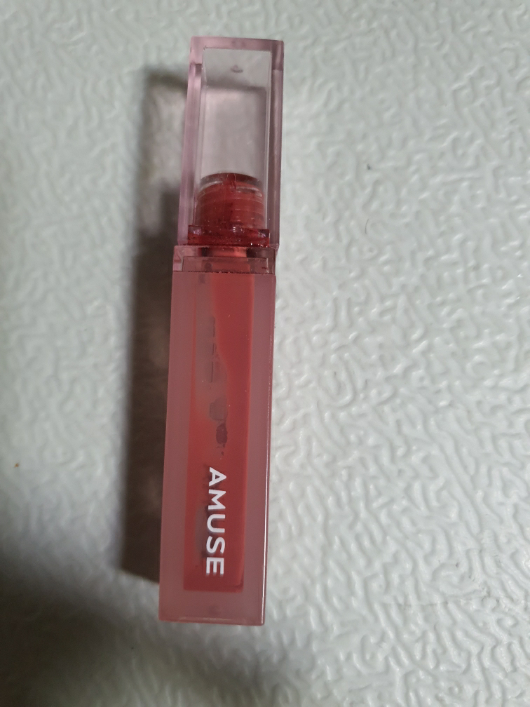 柔润唇彩 [04 胡萝卜]的真实用户使用照片
