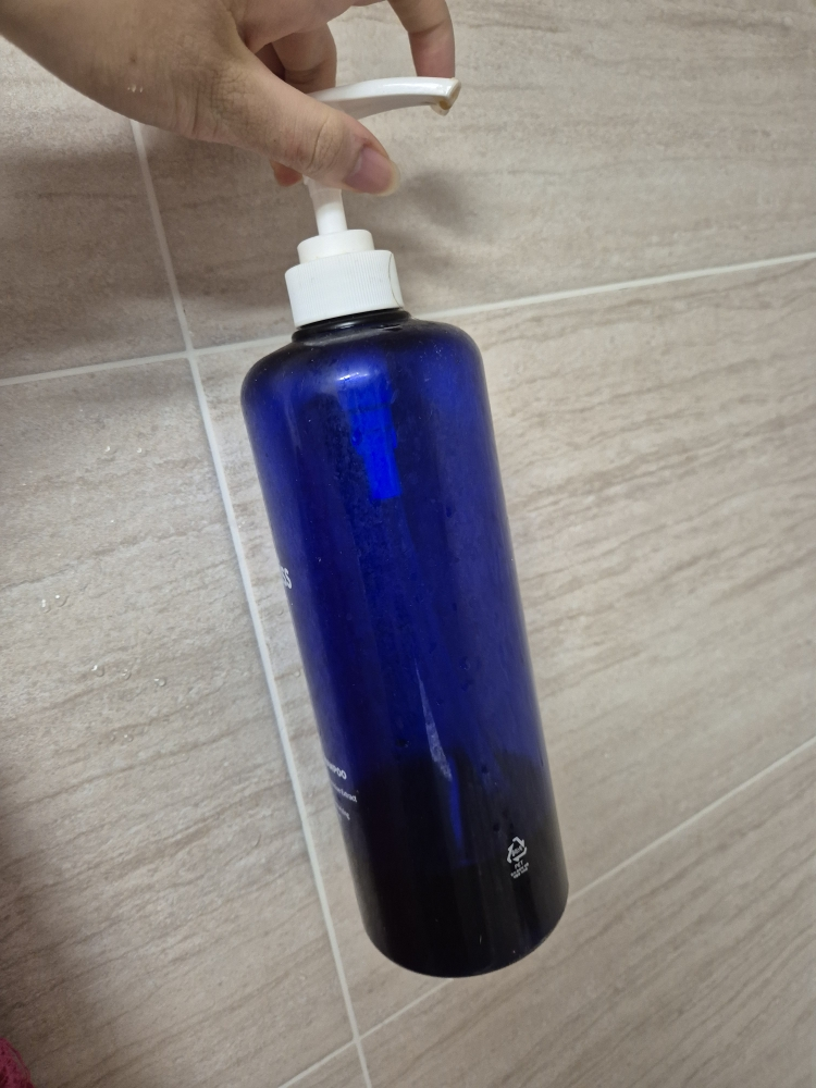 Rokkiss 铂金弱酸洗发水 common.review image