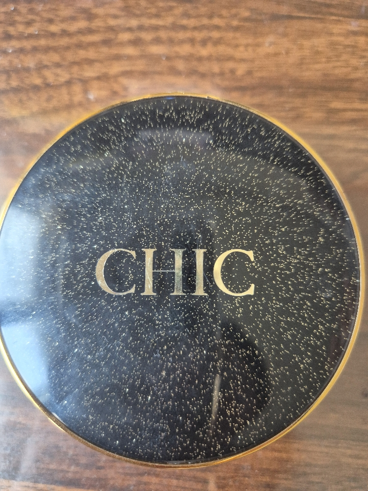 어시크 (ACHIC) 모던 블랙라벨 쿠션 [SPF50+/PA++++] [#01 라이트베이지] review image