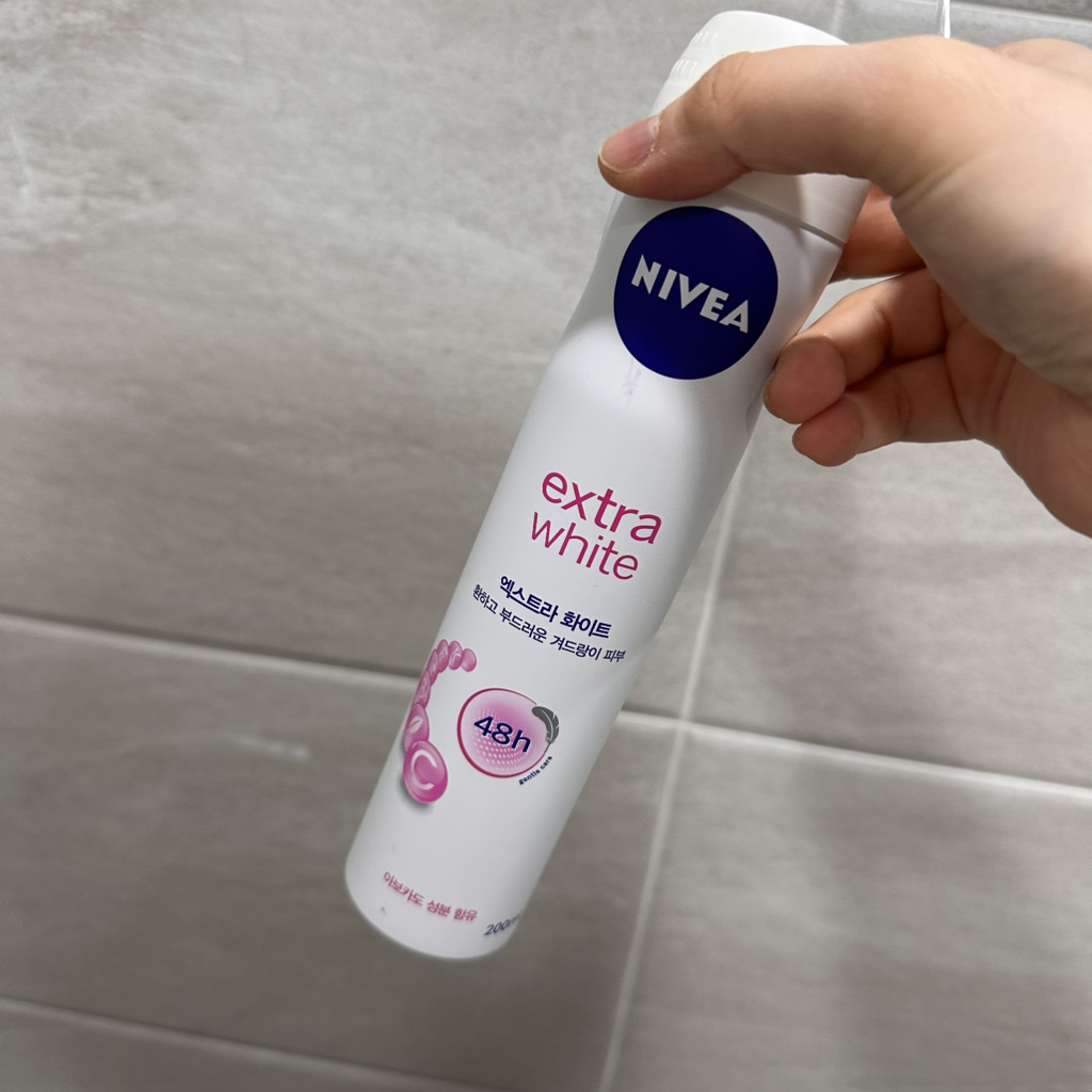니베아 (NIVEA) 데오드란트 스프레이 [엑스트라브라이트] review image