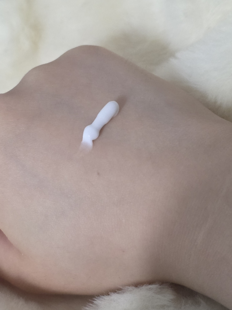 쿤달 (KUNDAL) 시어버터 앤 마카다미아 퓨어 핸드크림 [일랑일랑] review image