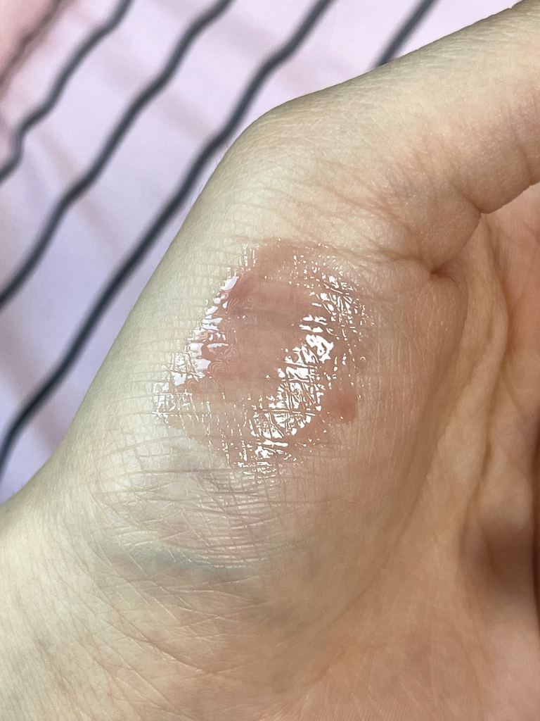 밀크터치 (MilkTouch) 듀 스테인 쉬어 립 글로스 [01 모닝헤이즈] review image
