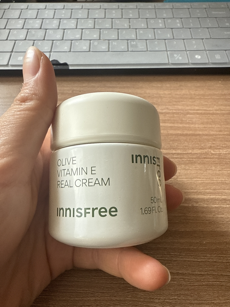 이니스프리 (INNISFREE) 올리브 비타민 E 리얼 크림 review image