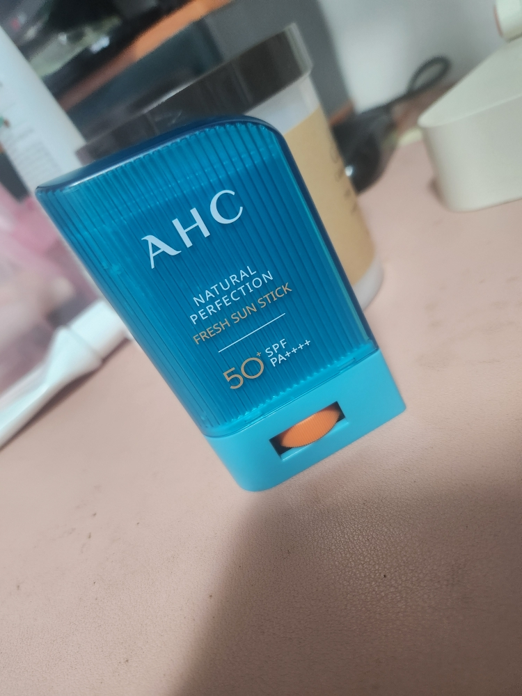 AHC Natural Perfection Pro Shield Sun Stick [SPF50+/PA++++] review image