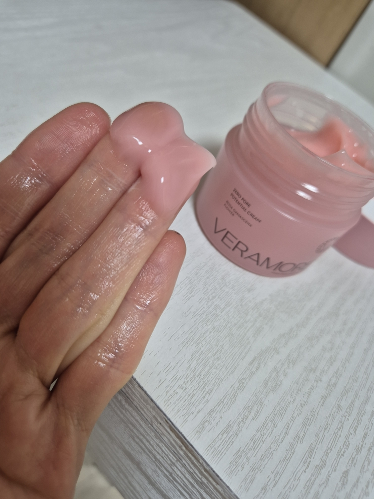 베라모어 (VERAMORE) 제로 포어 포텐셜 크림 review image