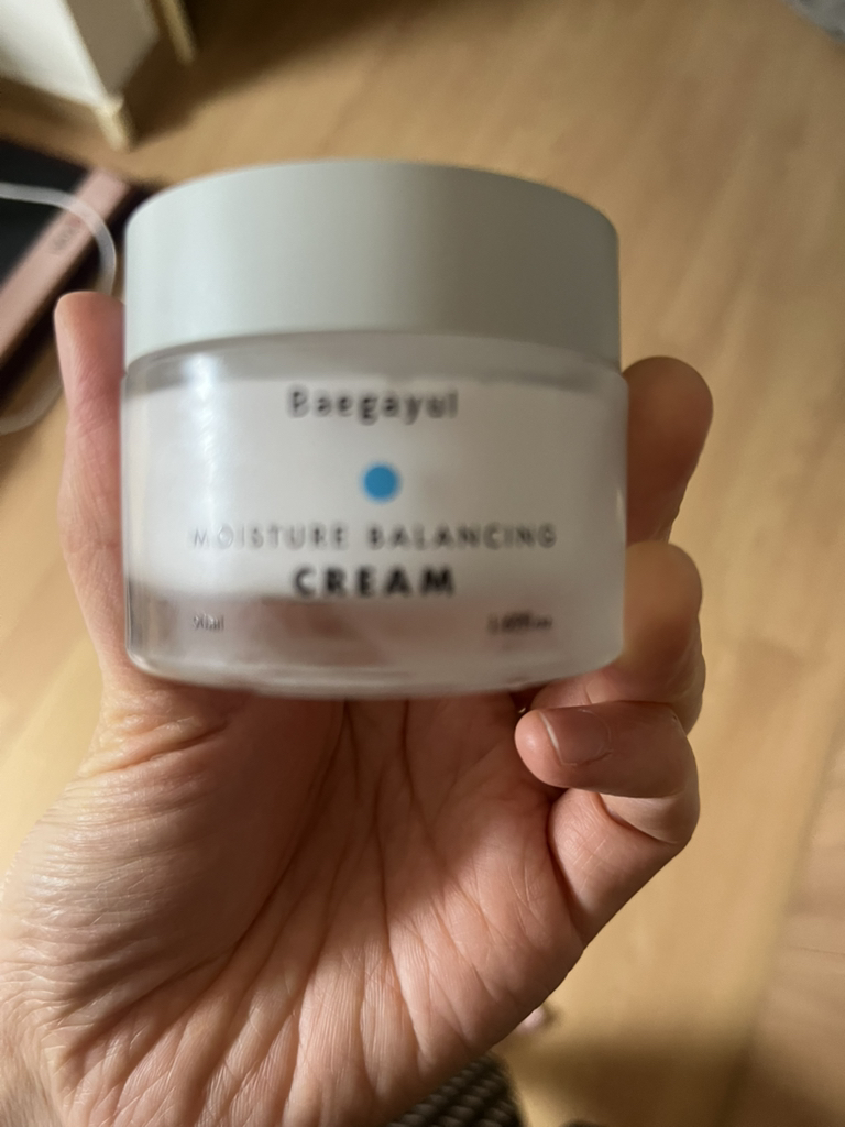 Real user review photo of MOISTURE BALANCING CREAM