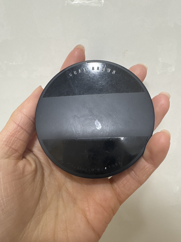 假彩妆3色阴影 [灰棕色]的真实用户使用照片