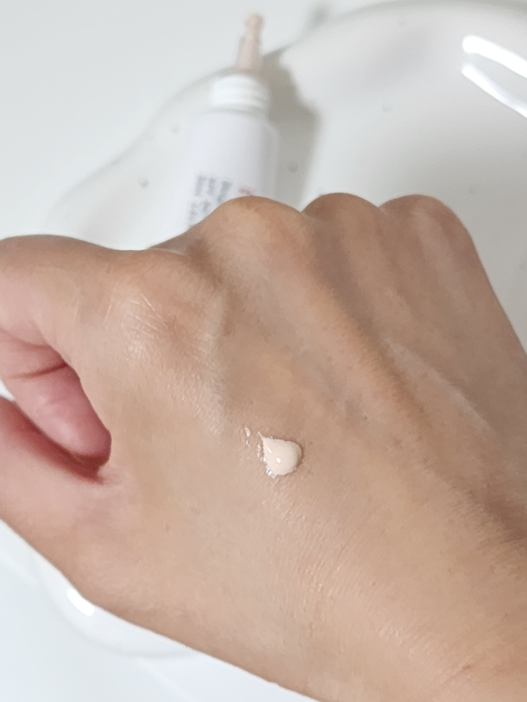 엑소리쥬 (EXOREJU) 톤업 선크림 [SPF50+/PA++++] review image