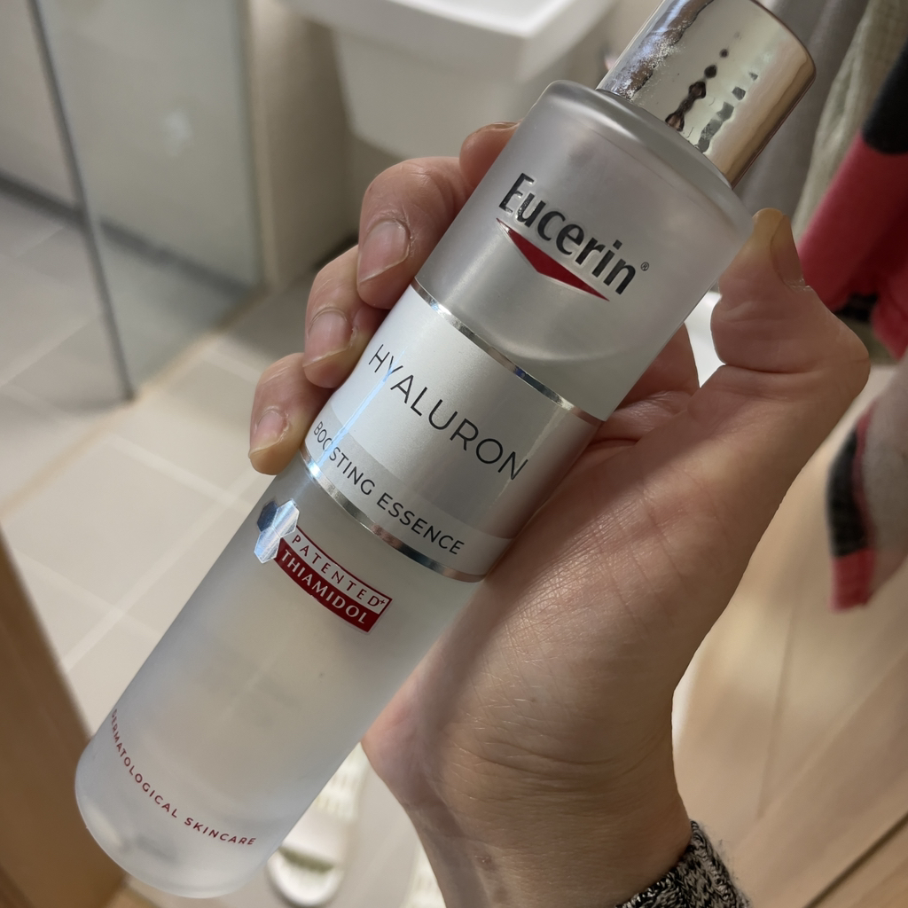 Eucerin 玻尿酸补水精华 common.review image