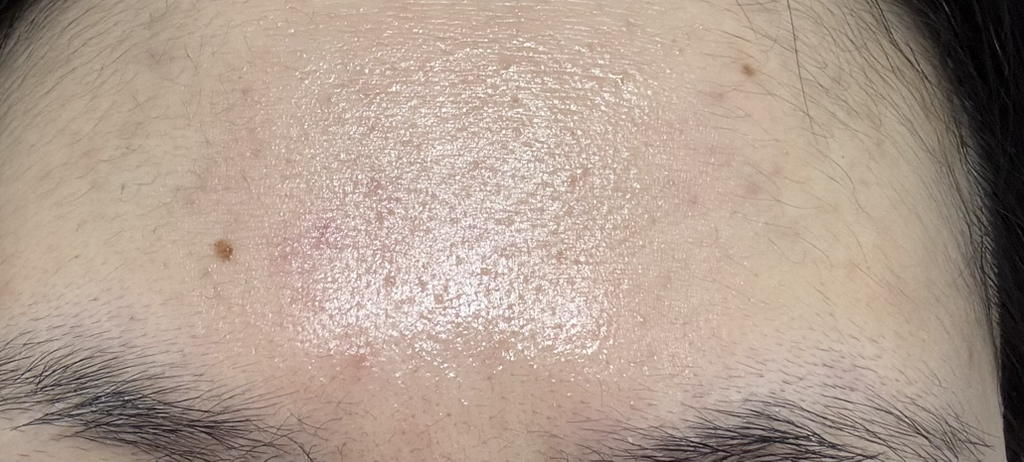 브이티코스메틱 (VTCOSMETICS) 리들샷 시너지 클렌징 밀크 review image