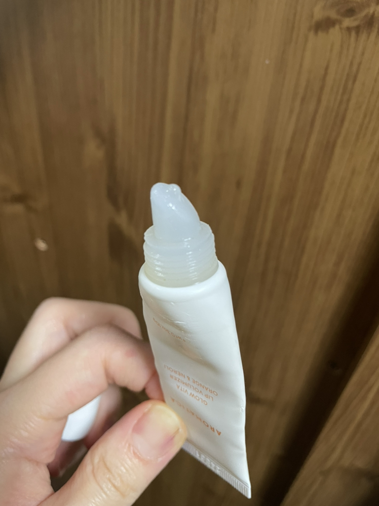 AROMATICA Glow Vita Lip Volumizer Orange & Neroli review image