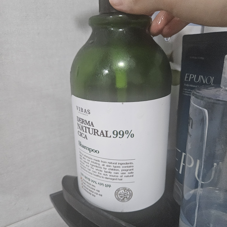 비바스 (VIBAS) 더마 내추럴 99% 시카 샴푸 review image