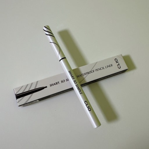Real user review photo of Sharp So Simple Waterproof Pencil Liner [No. 2 Brown]