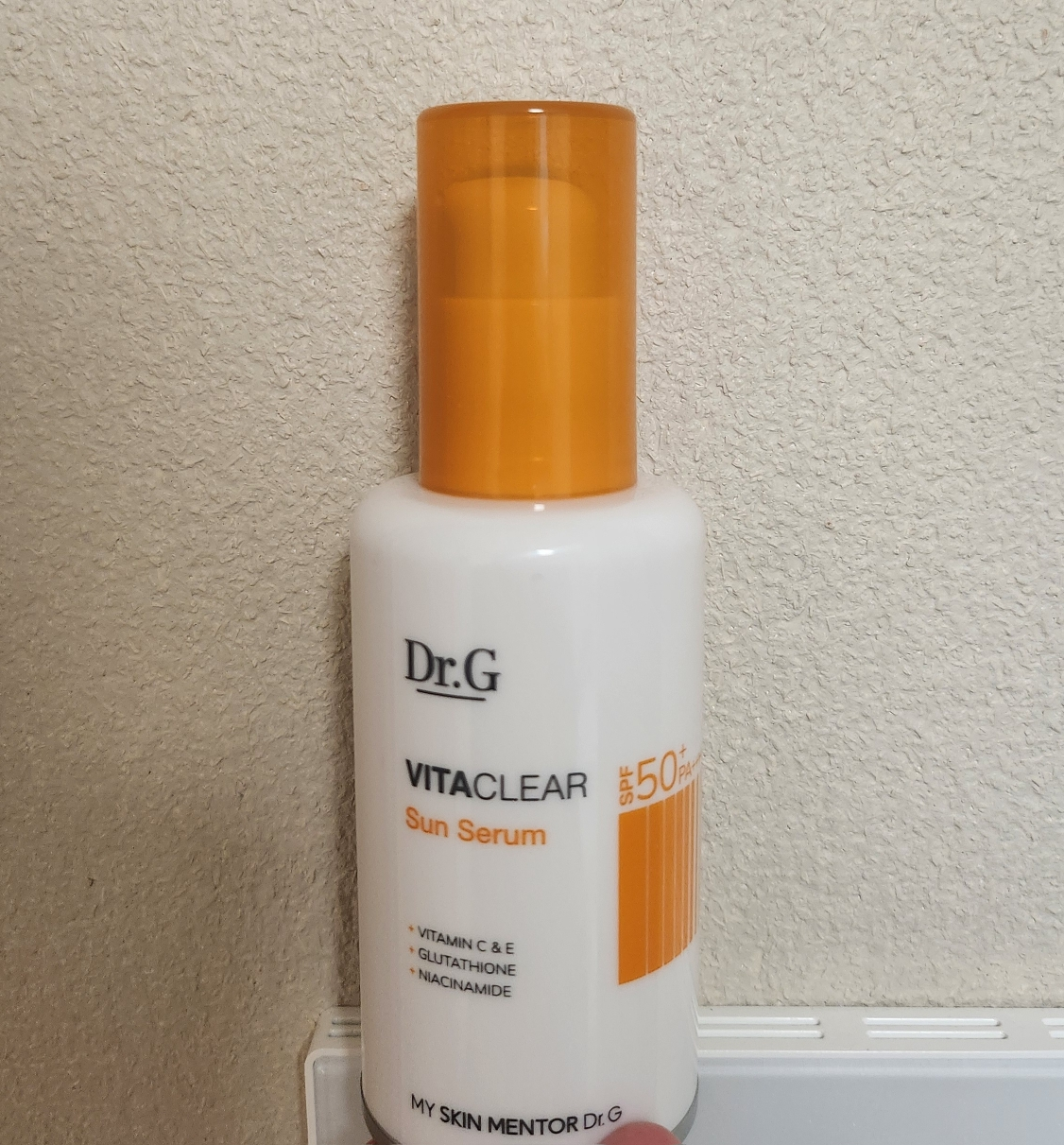 Real user review photo of VITA CLEAR Sun Serum [SPF50+/PA++++]