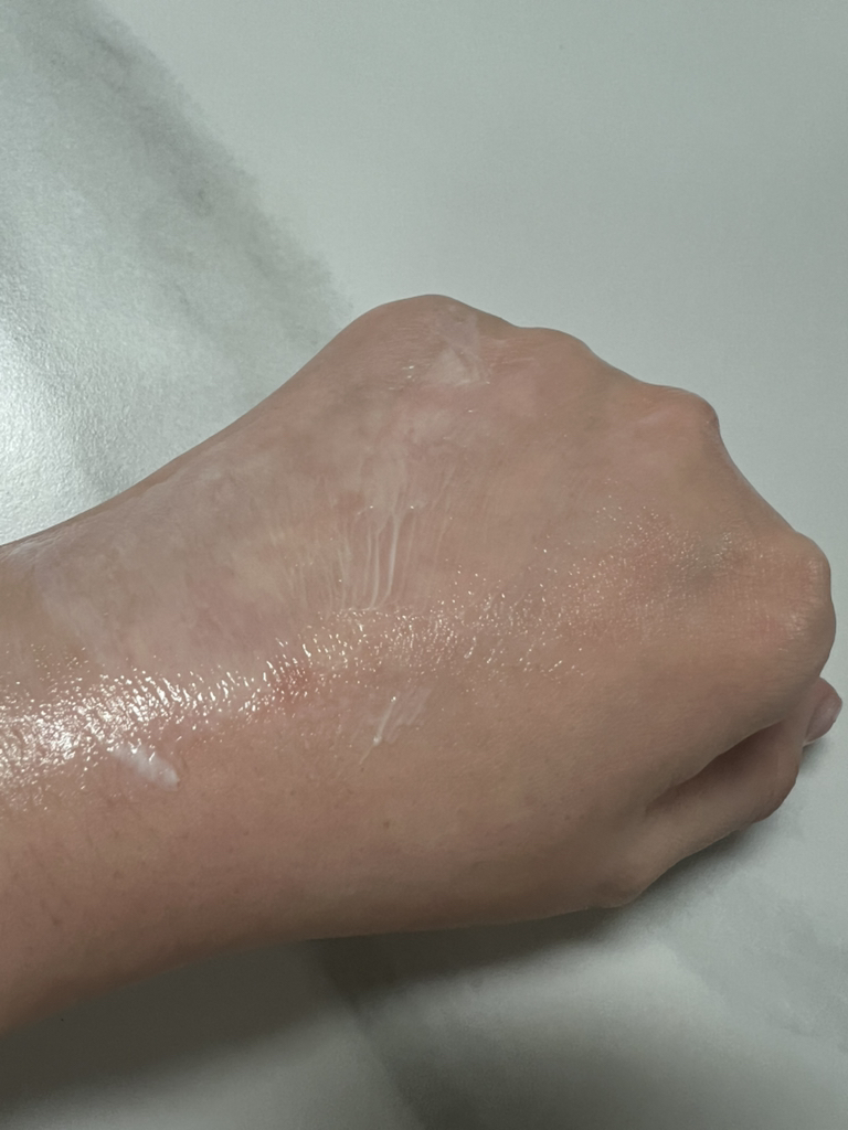 눅스 (NUXE) 레브드미엘 핸드 앤 네일 크림 review image