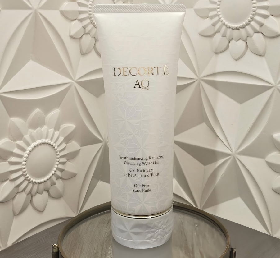 데코르테 (DECORTE) AQ 유쓰 인핸싱 래디언스 클렌징 워터 젤 review image